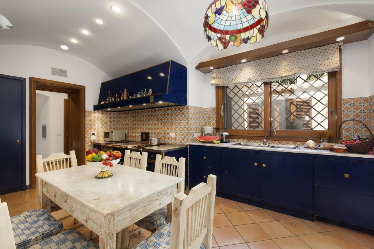 Amore Rentals - Residence Bosco SantʼAgata sui Due Golfi Exterior foto